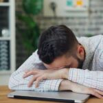 L’herpes affatica l’organismo?